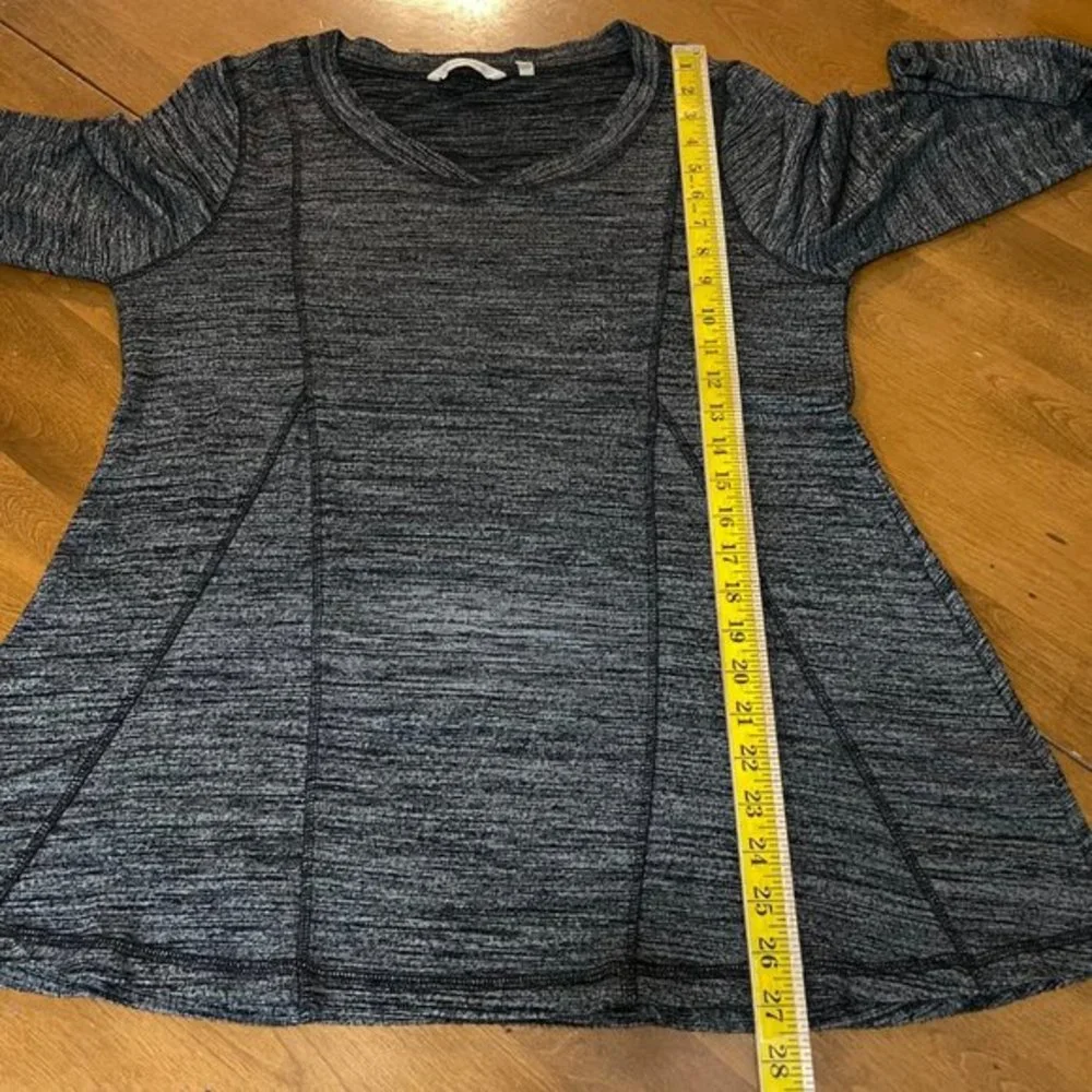 Soft‎ Surroundings Women's Gray Burnout Scoop Neck Stretch Long Sleeve Blouse M